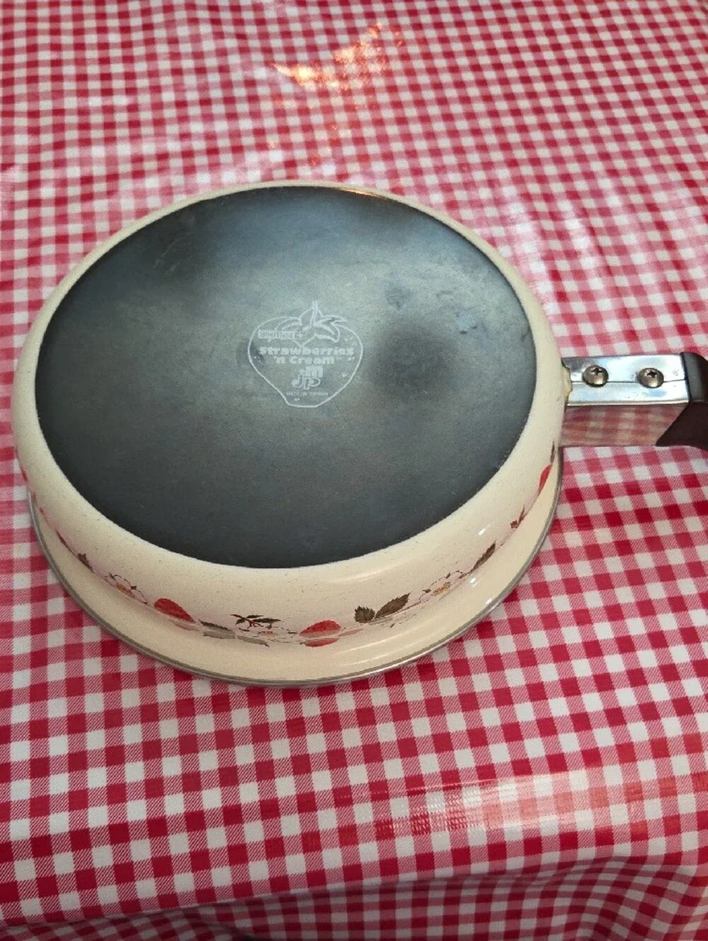 Vintage Sheffield Strawberry 🍓Strawberries'n'Cream Enamel Pan